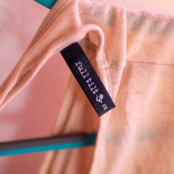 Relaxed fit top, deep open back - Picture 3 of 3